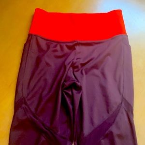 Athleta Tenacity 7/8 Tight